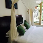 Ahoy Guesthouse